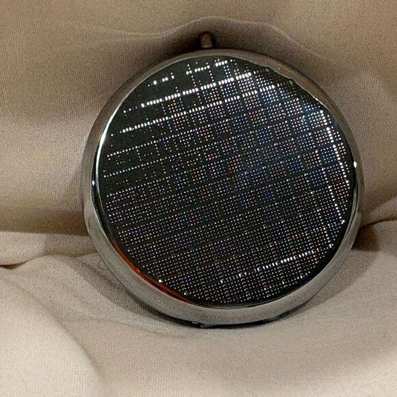 Cute Terrier Dog Travel Pill Box 3 Compartment Medicine Metal Cat Pill Case NEW - Picture 4 of 5